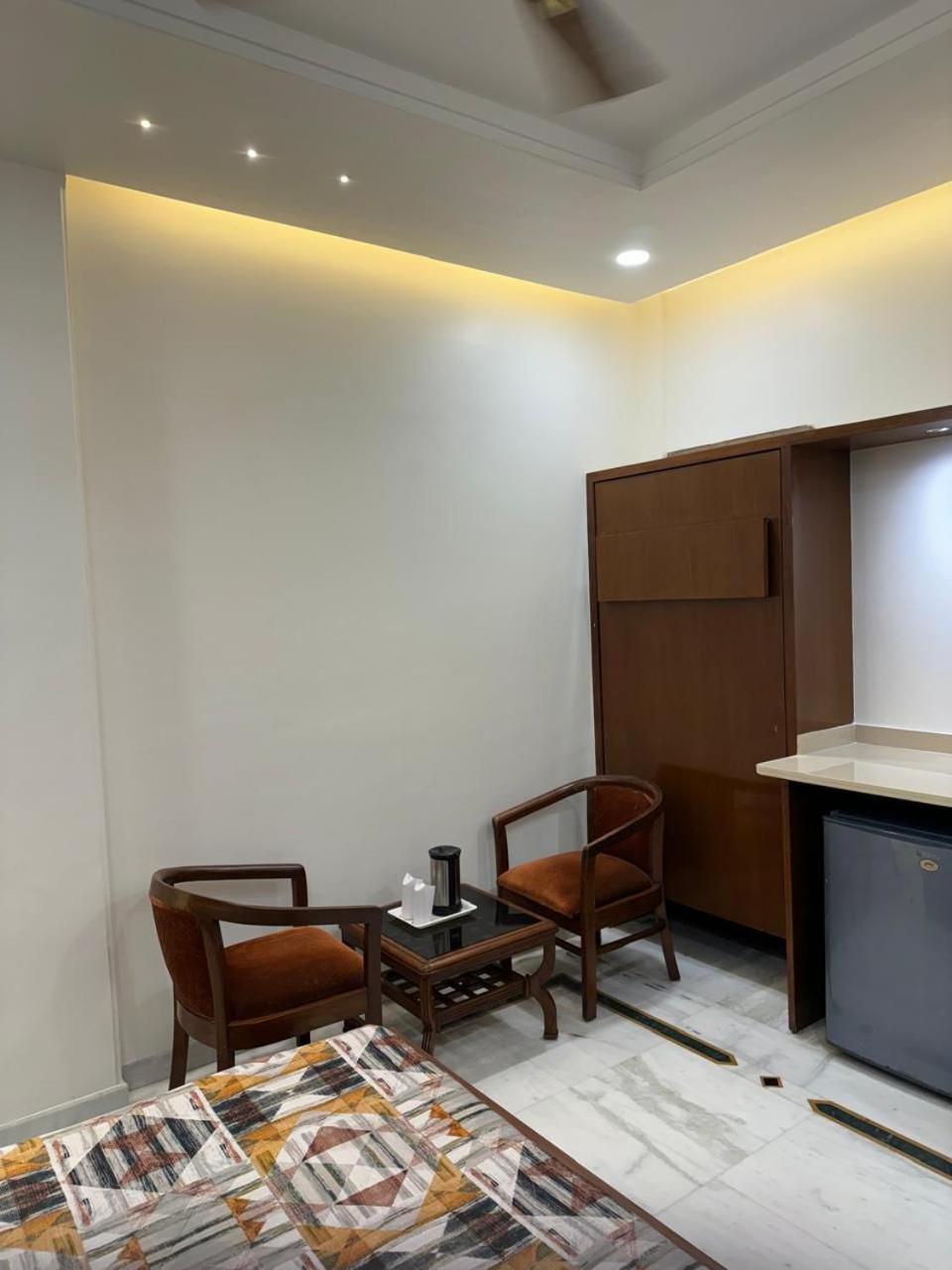 Hotel C Park - Karol Bagh, New Delhi Extérieur photo