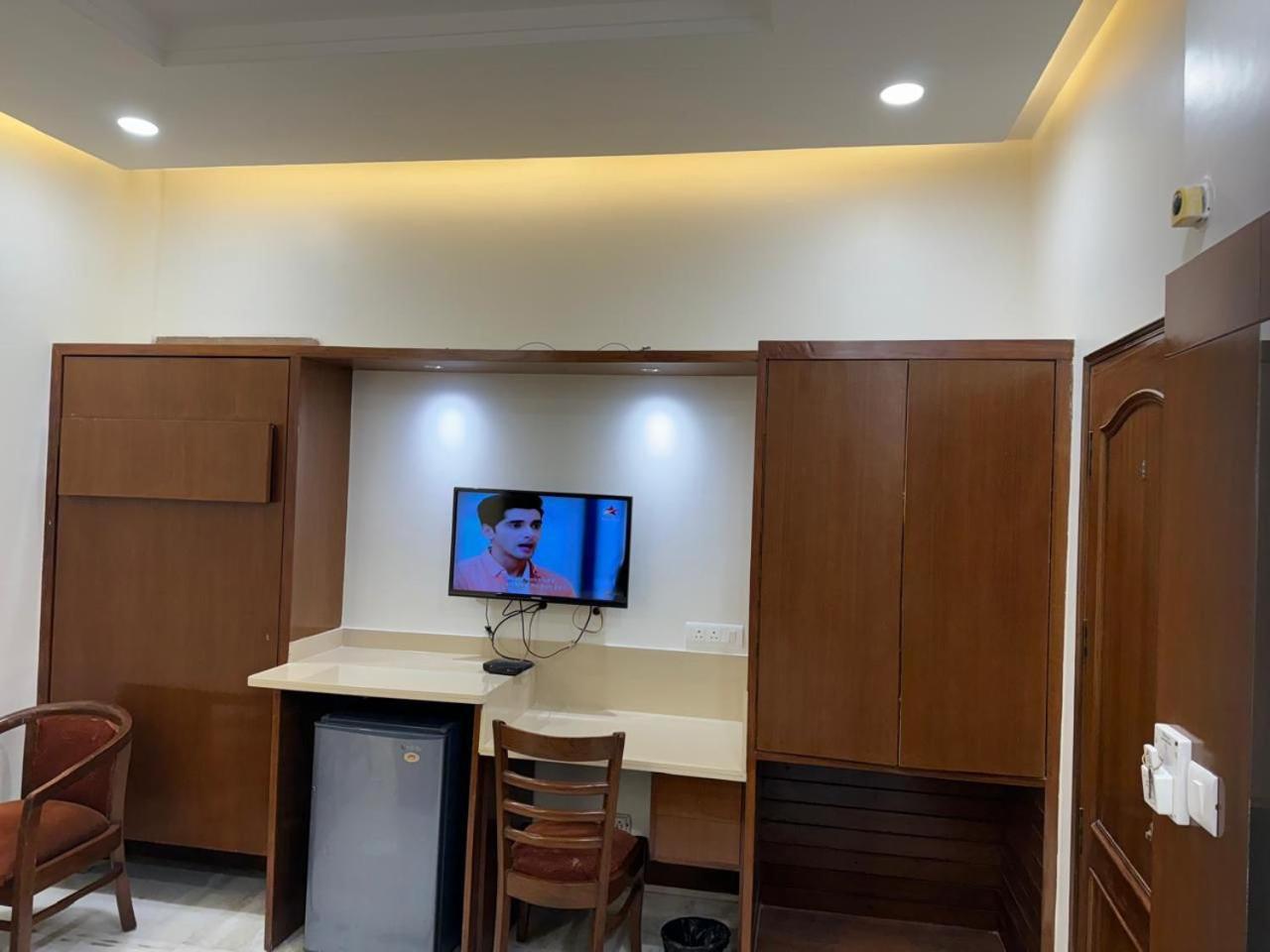 Hotel C Park - Karol Bagh, New Delhi Extérieur photo